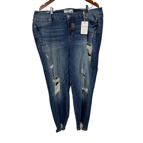 Torrid Girlfriend Fishnet Vintage Stretch Medium Wash Jeans Size 20 NWT - Picture 5 of 13